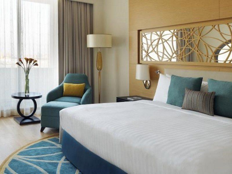 Marriott Executive Apartments Al Jaddaf, Dubaj Exteriér fotografie A bedroom at the hotel