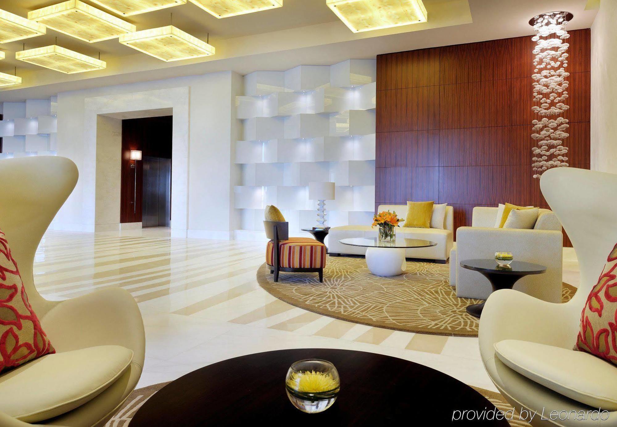 Marriott Executive Apartments Al Jaddaf, Dubaj Exteriér fotografie Lobby